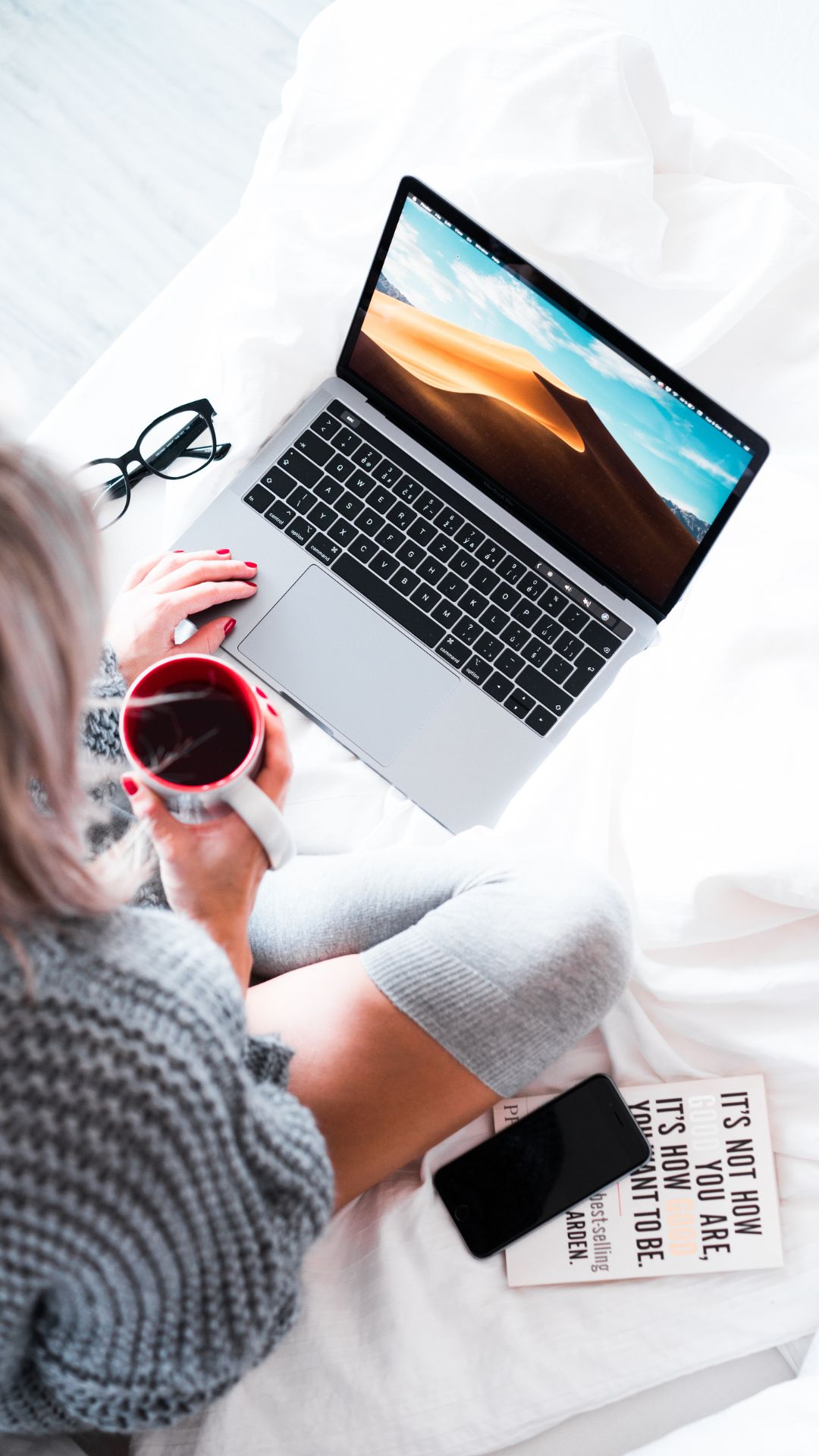 Devenir rédactrice web : les 4 outils essentiels pour travailler en ligne